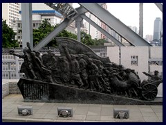 Communist monument on the Haizhu Bridge.